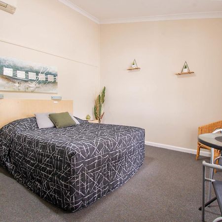 Gundagai Motel Экстерьер фото