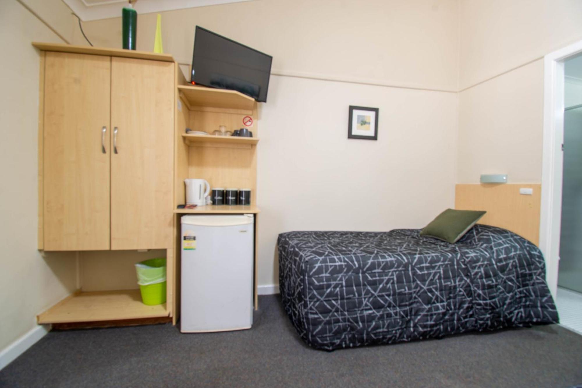 Gundagai Motel Экстерьер фото