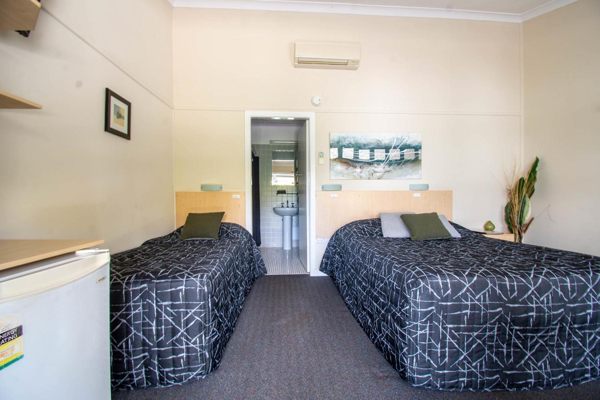Gundagai Motel Экстерьер фото