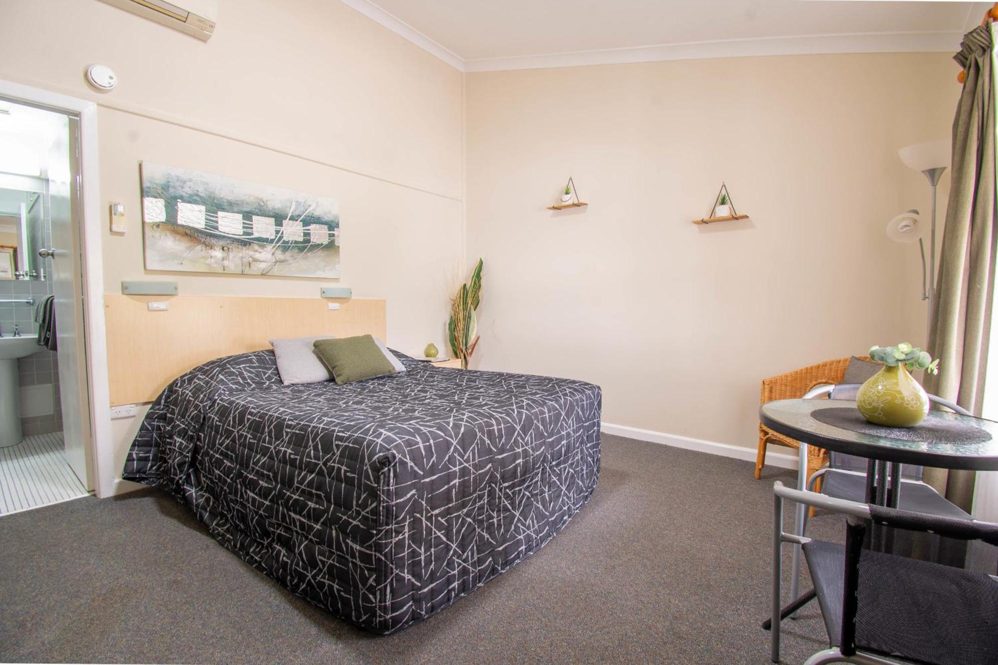 Gundagai Motel Экстерьер фото